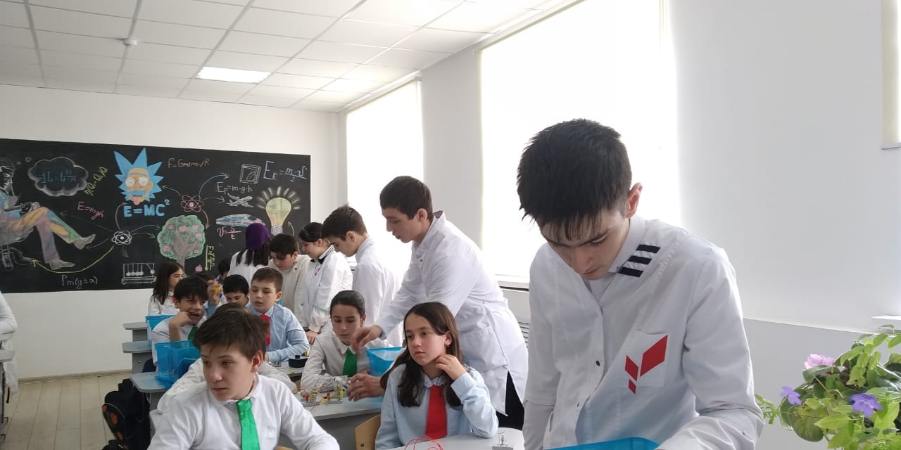 Внеклассное мероприятие &amp;quot;В мире физики&amp;quot;.