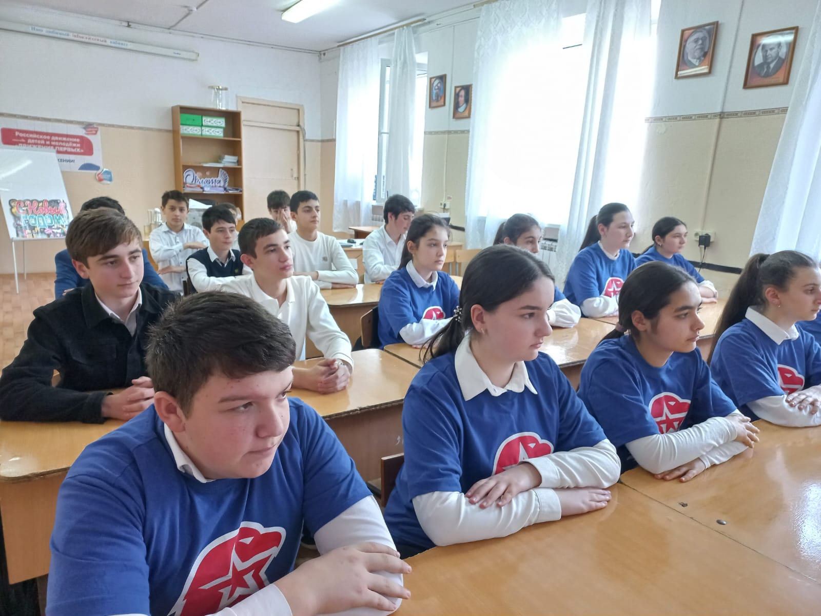 &amp;quot;Военная профессия- достойный выбор!&amp;quot;- юнармейский  отряд.