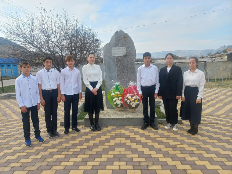 Боль моего народа - моя боль.